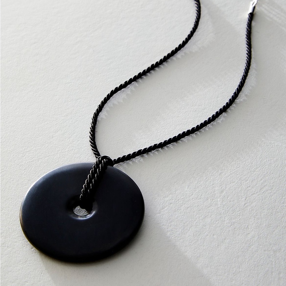 NWT Free People Lovefool Choker